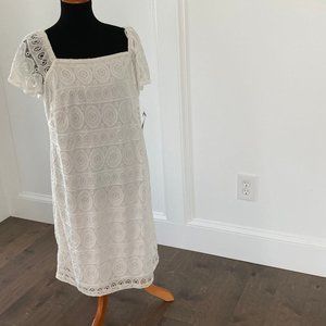 Roz & Ali Off White Dress